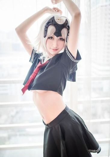老师掀开奶罩边躁狠狠躁学_未删减完整版
