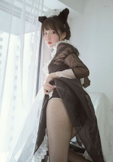 欧美av色香蕉一区二区蜜桃小说_最近国语在线观看