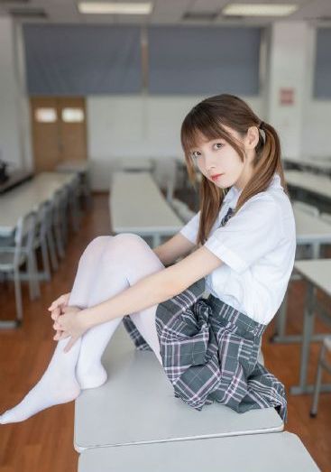 野花社区观看免费视频6大全_未删减完整版